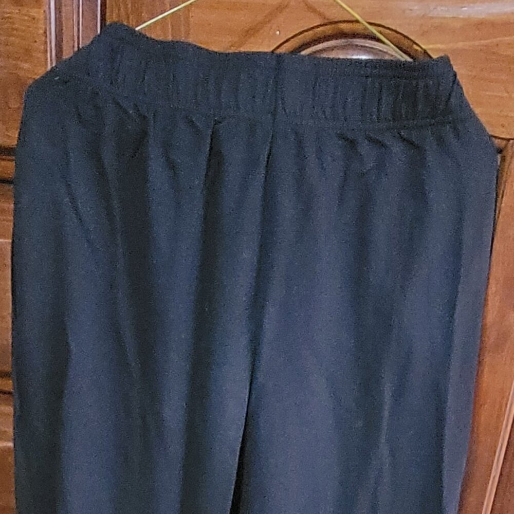 Revolution black pants with pockets